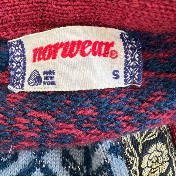 VTG Norwegian Norwear Pure Wool Nordic Folk Cardigan Sweater Small - Picture 9 of 9